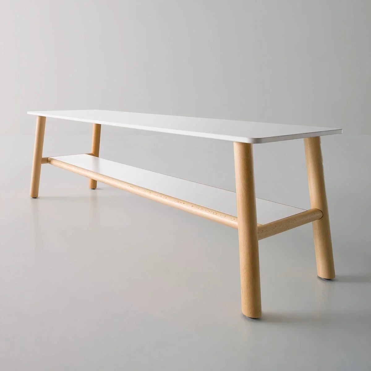 184_tavoli_contract_woody_sala_attesa_02.jpg