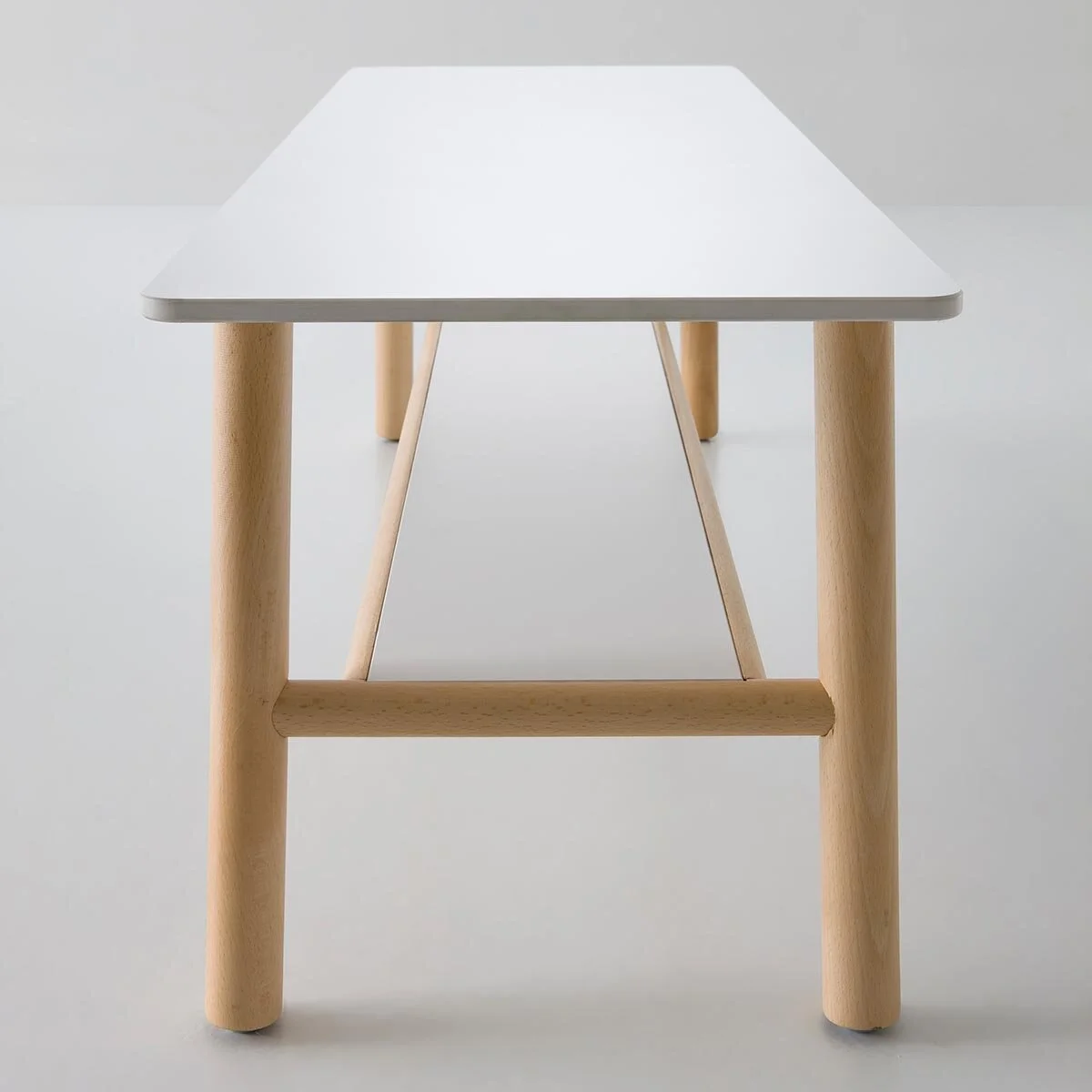 184_tavoli_contract_woody_sala_attesa_03.jpg