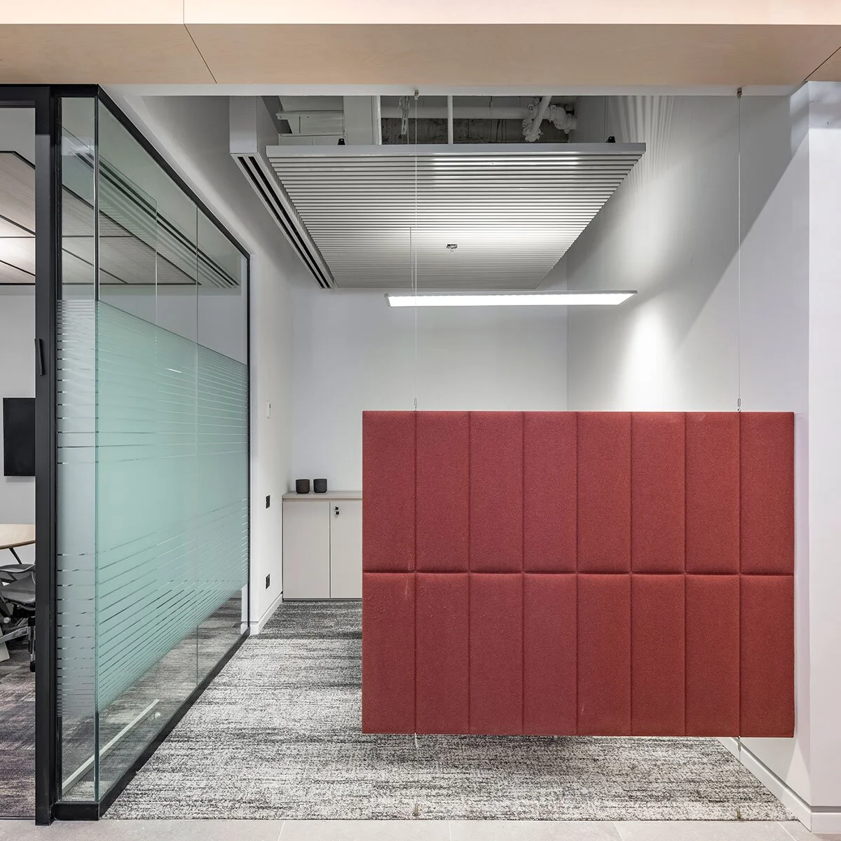 234_sistemi_per_la_correzione_acustica_ECOdesk_baffle_05.jpg
