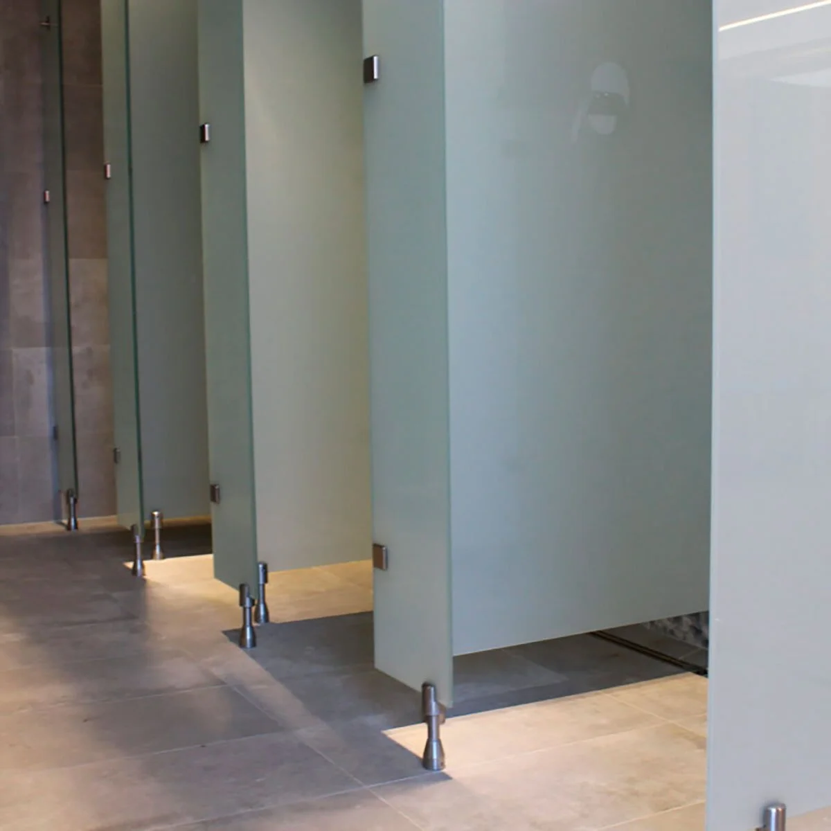 284_pareti_divisorie_per_bagni_box_in_vetro_02.jpg
