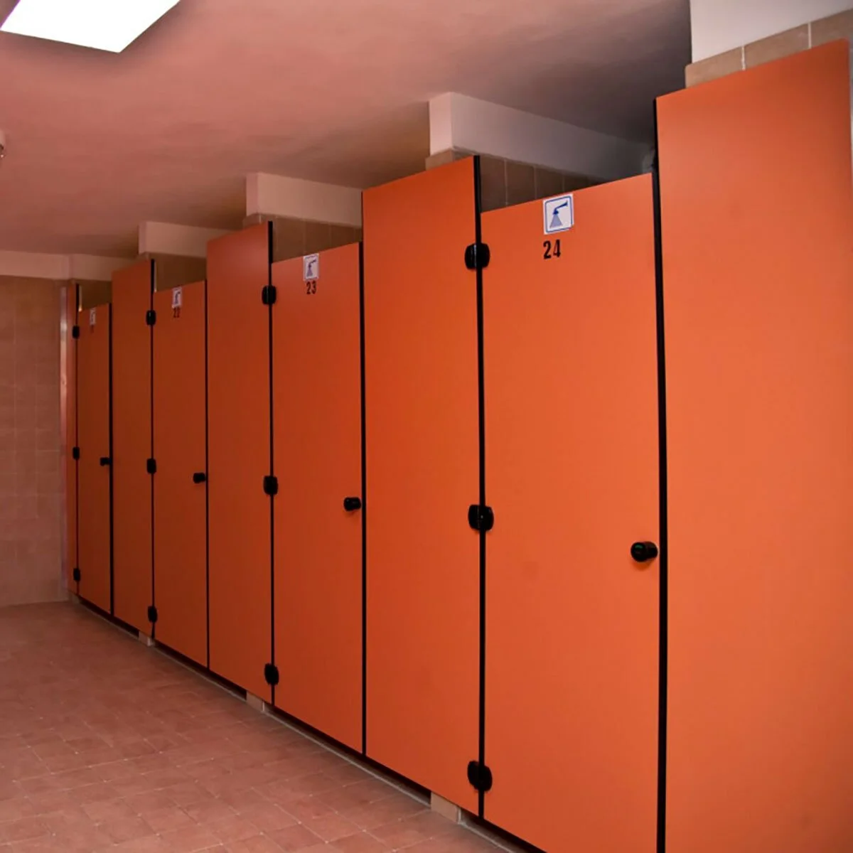 285_pareti_divisorie_per_bagni_pareti_modulari_AG_S_02.jpg