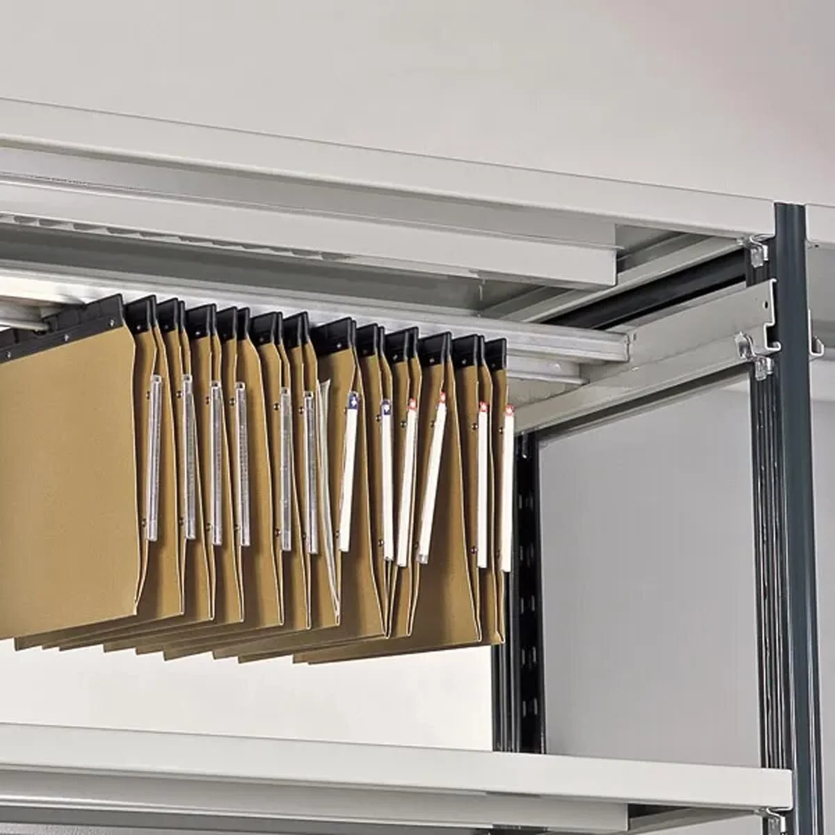 437_scaffalature_metalliche_unimondial_04.jpg