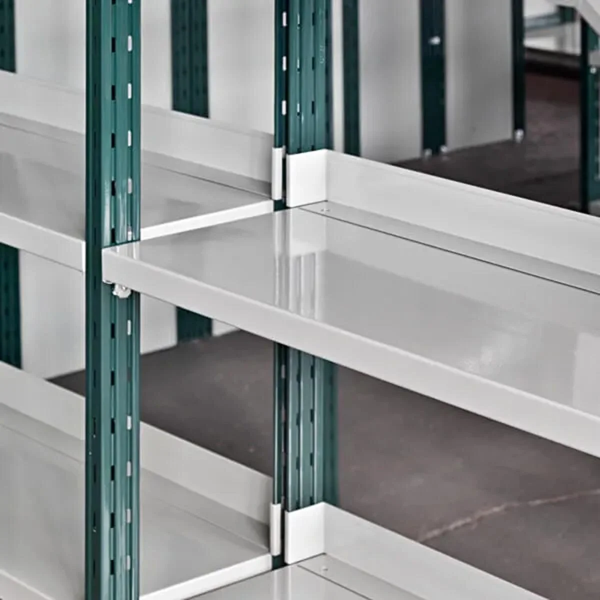 437_scaffalature_metalliche_unimondial_05.jpg