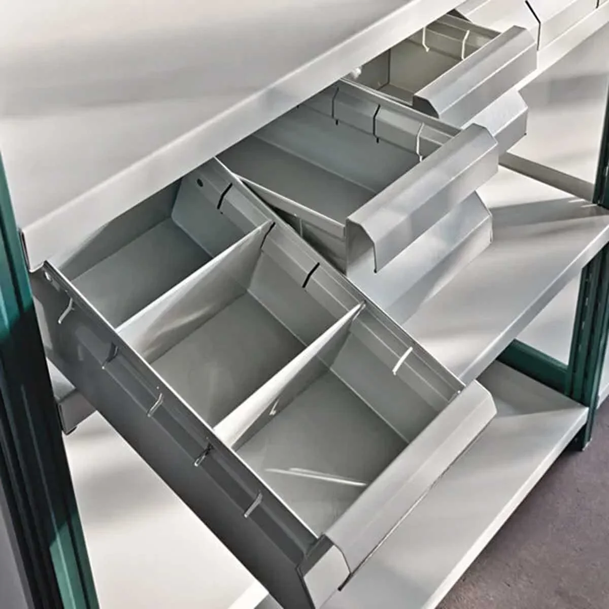 437_scaffalature_metalliche_unimondial_19.jpg