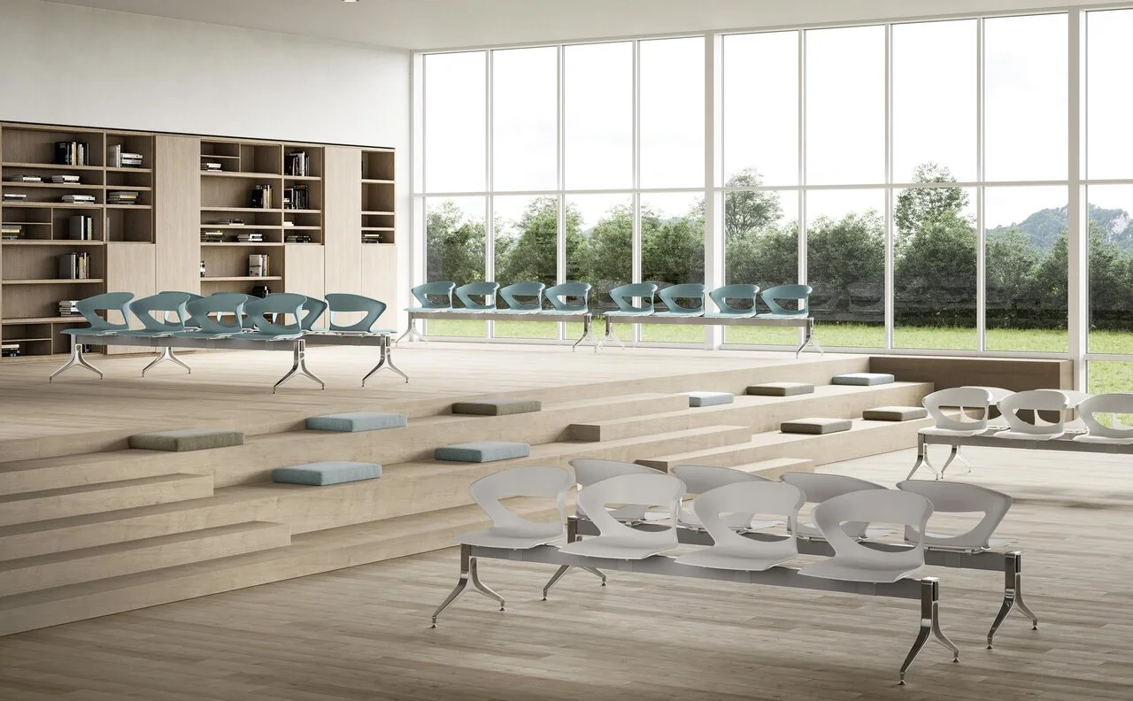Kicca Bench
