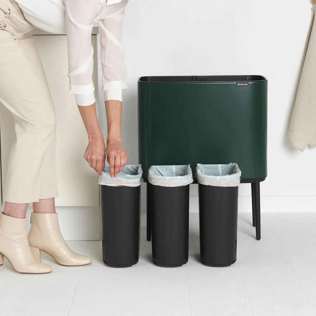 509_Bo-Touch-Bin,-3-x-11L---Pine-Green_04.jpg