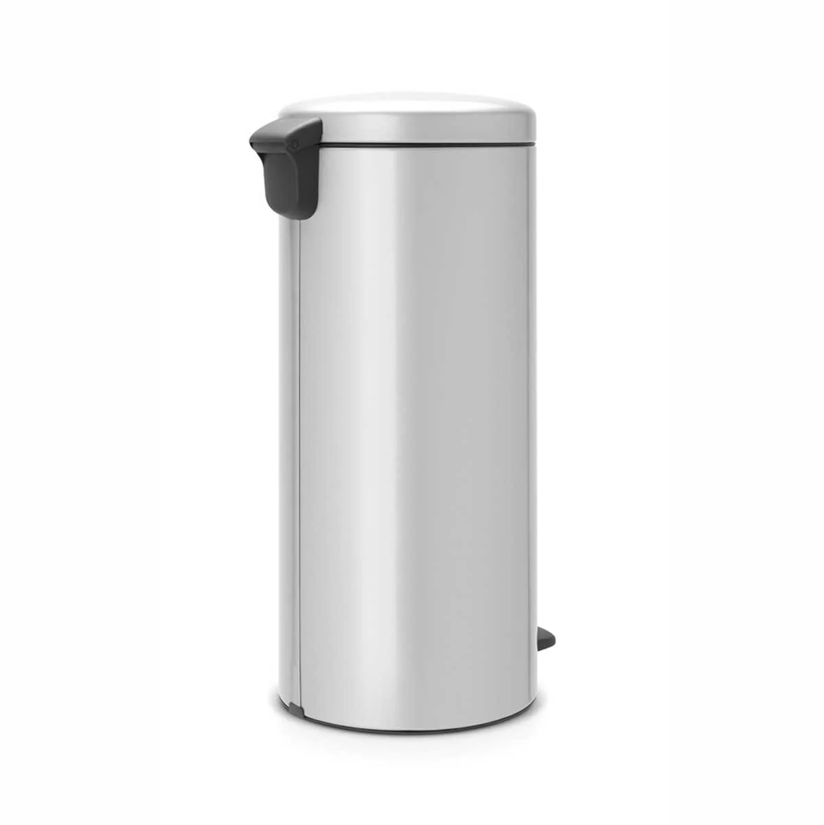 539_NewIcon-Pedal-Bin,-30L---Metallic-Grey_00.jpg