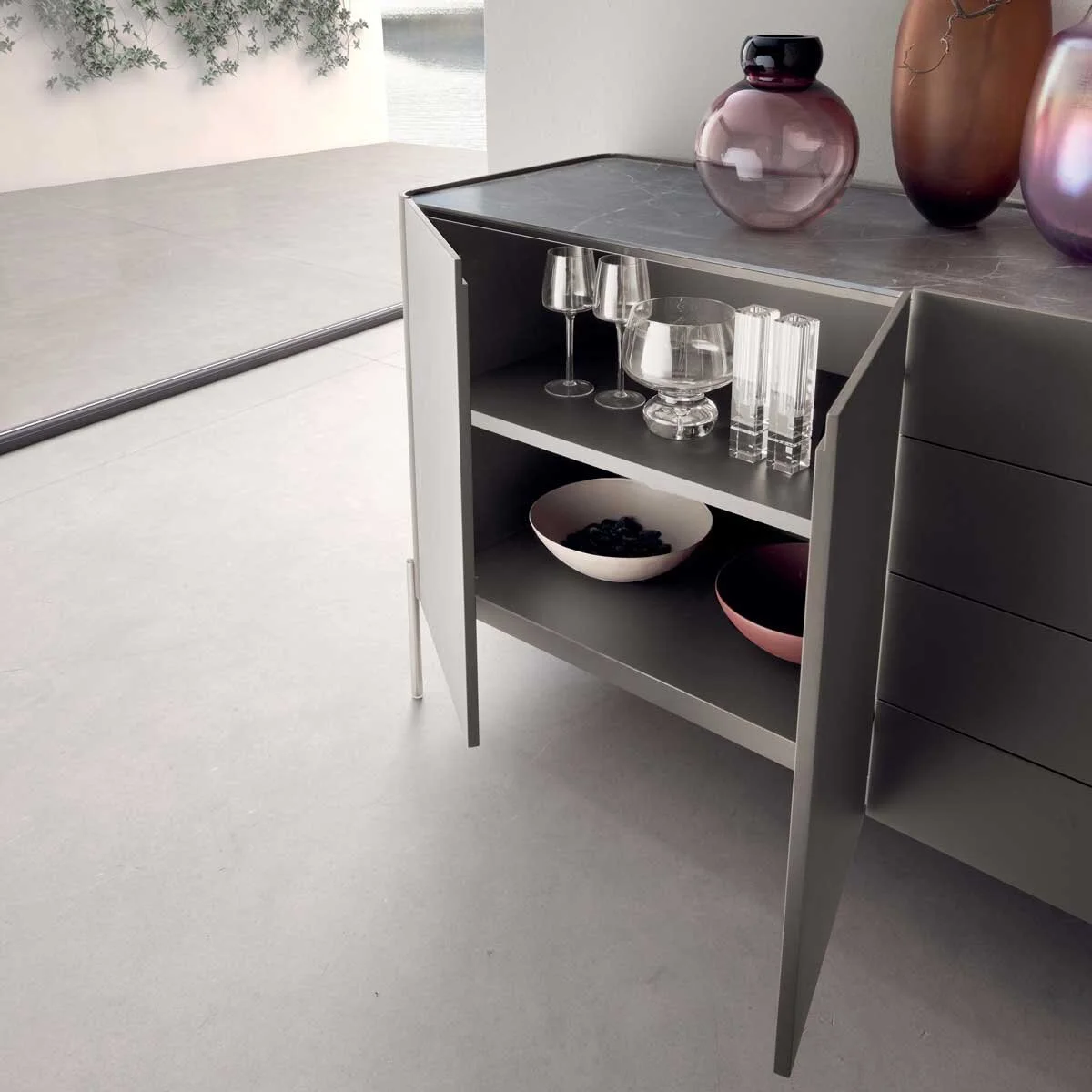 592_Madie_Day-Complements_Sideboards_Dolly-(4).jpg