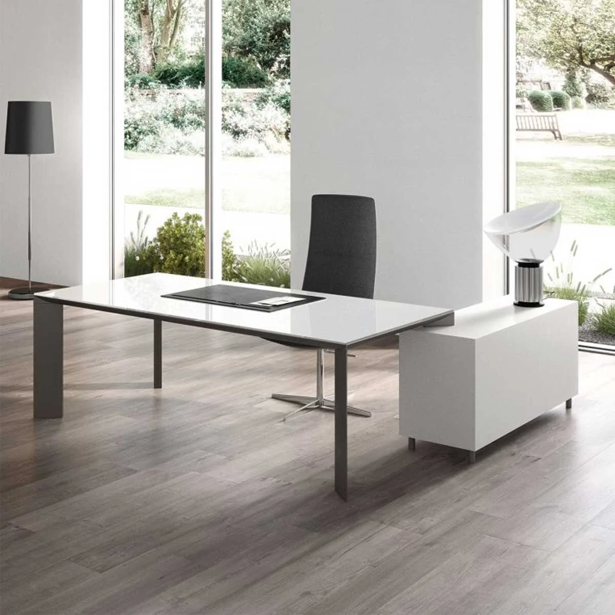 642_kono-vetro-bianco-alluminio-titanio-763x1080.jpg