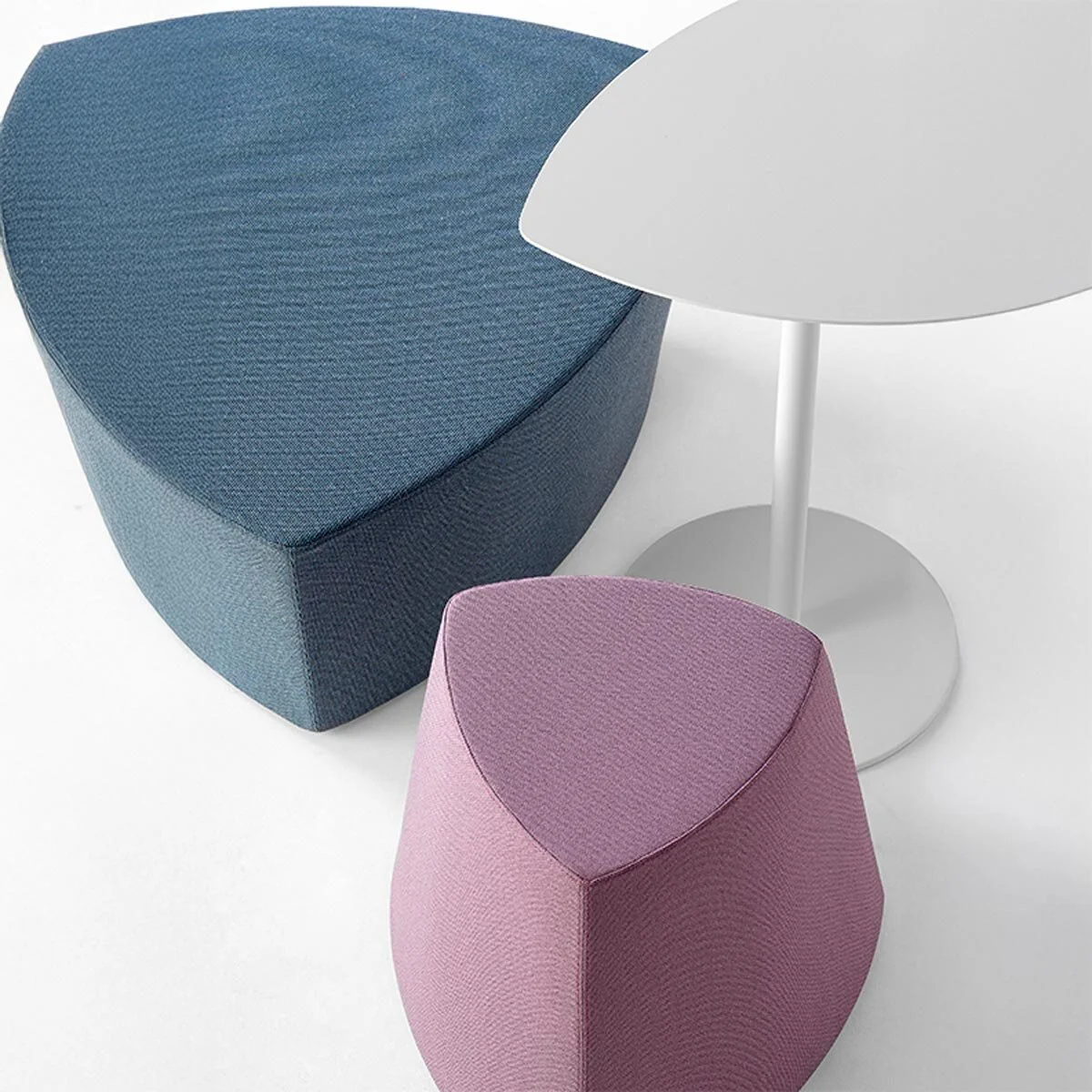 676_kensho-pouf_08.jpg
